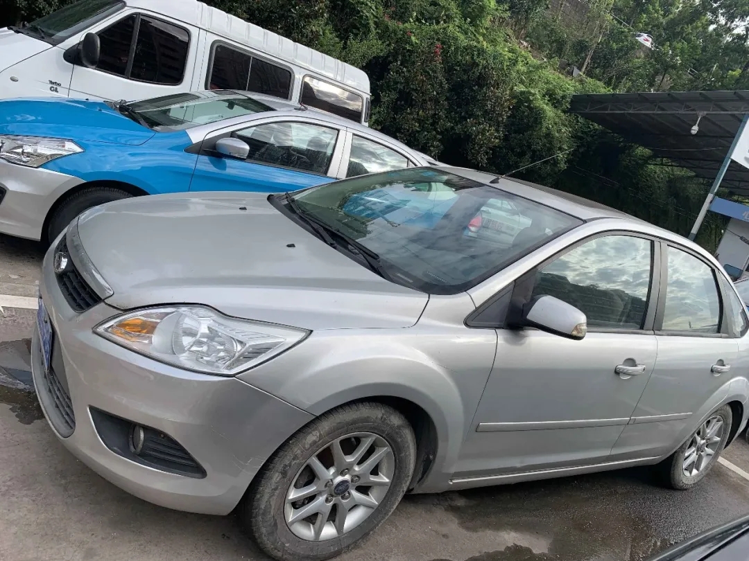 公開拍賣?？怂?、上海別克牌機(jī)動車